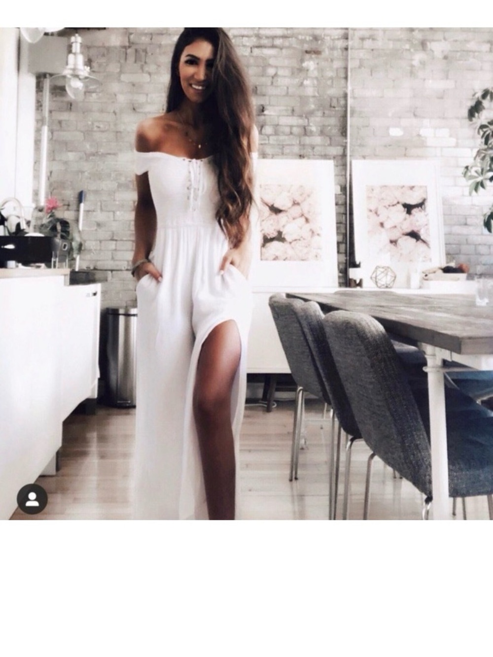 Like New l*space White Textured Viscose Jumpsuit Lightweight Crinkle Style 🕊